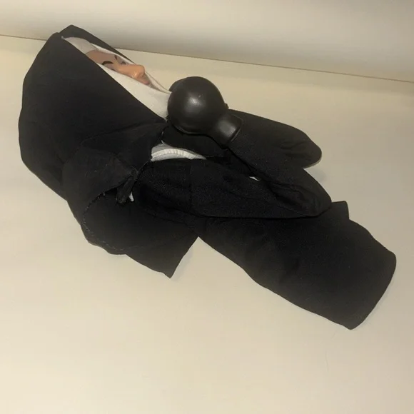 VTG “THE FIGHTING NUN” punching puppet EUVC - Picture 5 of 8